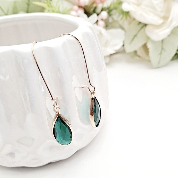 Gold dangle green glass earrings dainty boho drop hoop statement cute 💖2/$30 - Picture 7 of 10